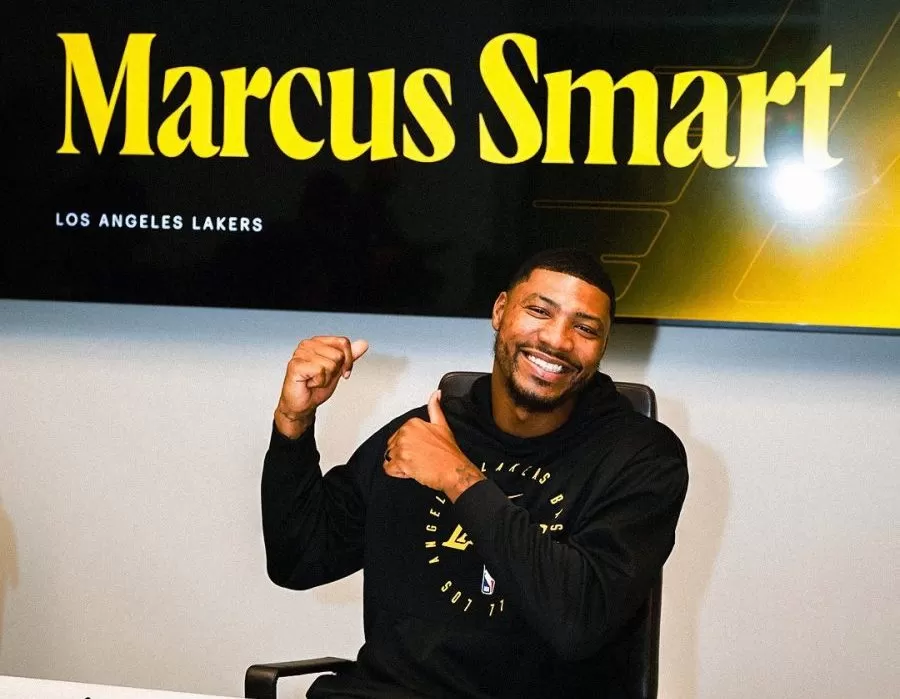 Marcus Smart e Luke Kennard multados após comentários do jogo 4
