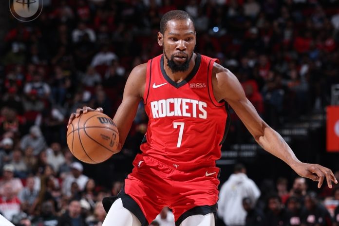Kevin Durant ‘no ar’ para o jogo 4