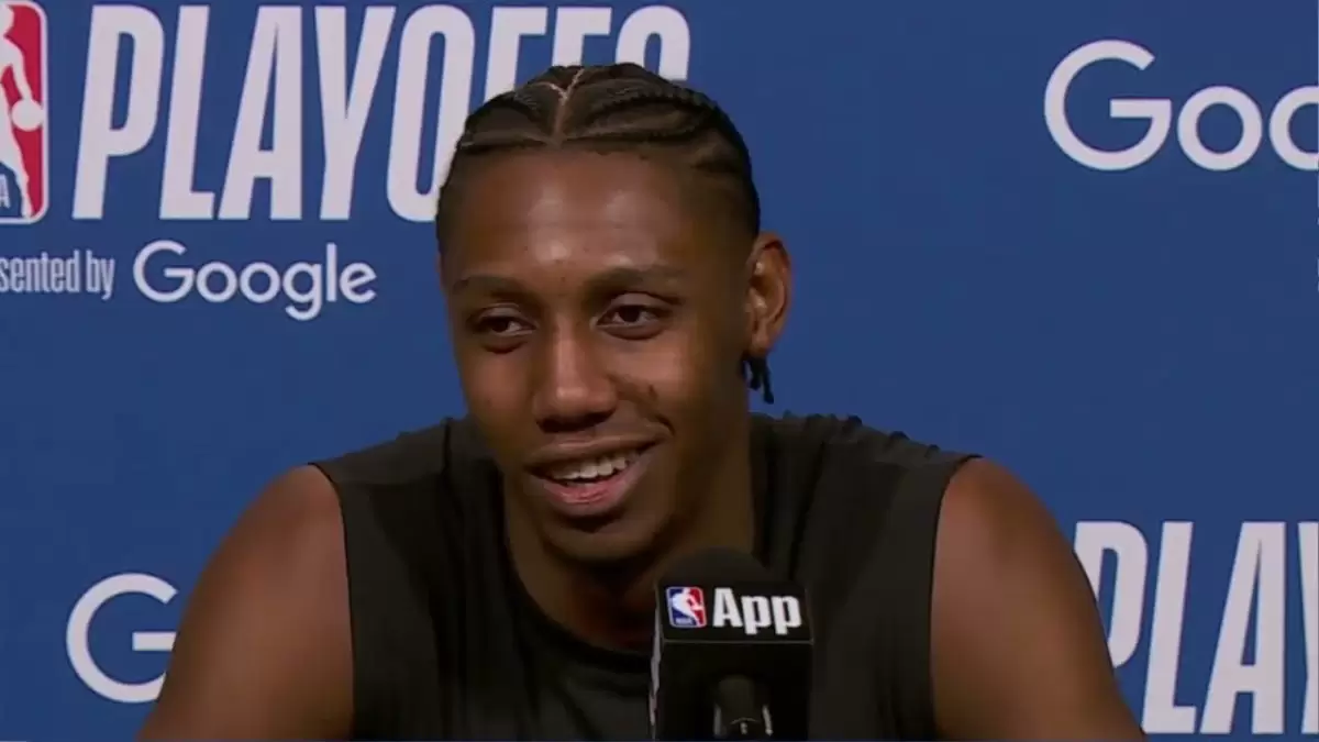 RJ Barrett sobre James Harden pegando a bola no banco do Raptors: “Considero tudo um desrespeito”