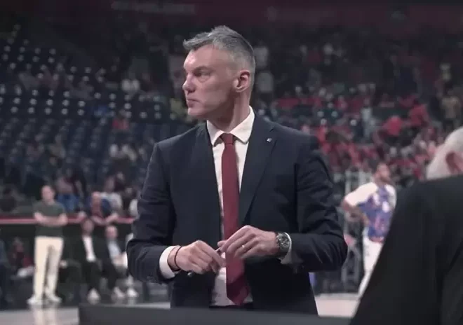 Sarunas Jasikevicius emocionado após enfrentar Zalgiris
