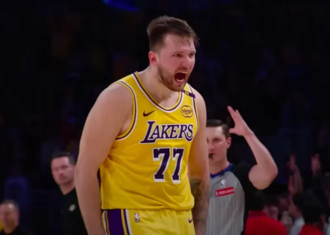 Relatório de lesão do Lakers vs Rockets no jogo 6: Doncic e Durant listados