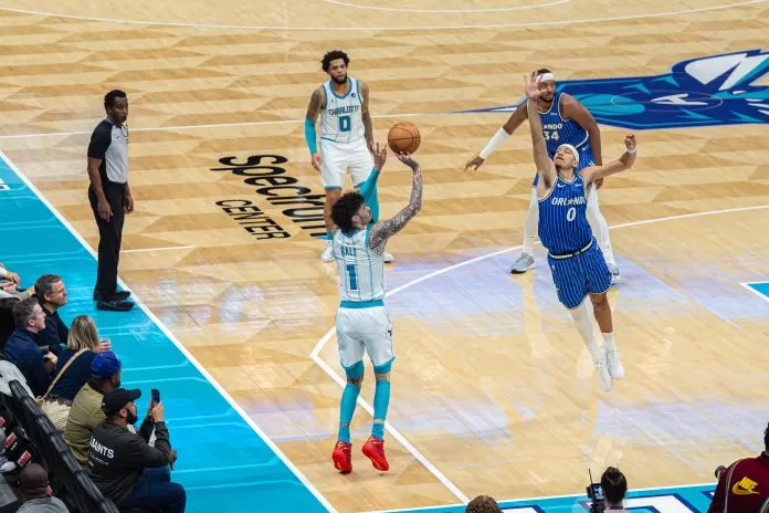 Cronograma da NBA enfrenta mais críticas em meio ao aumento de lesões