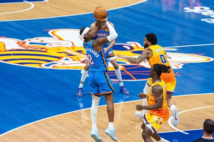 Shai Gilgeous-Alexander adiciona marcos históricos à segunda temporada consecutiva de MVP