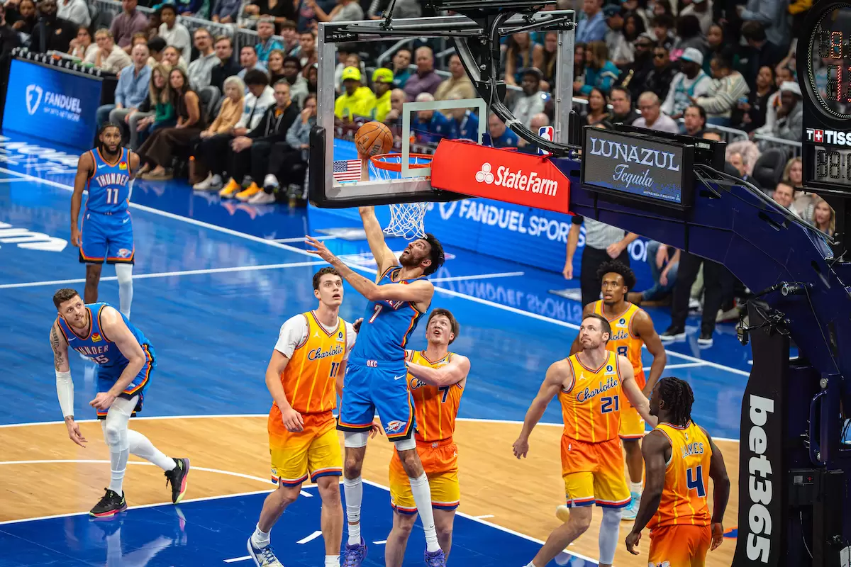 Chet Holmgren diz que Serge Ibaka ainda está por aí