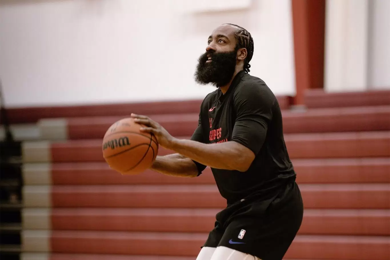 James Harden se aproxima do recorde indesejado dos playoffs da NBA
