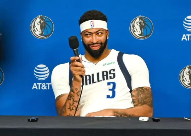 Anthony Davis pode ser negociado novamente