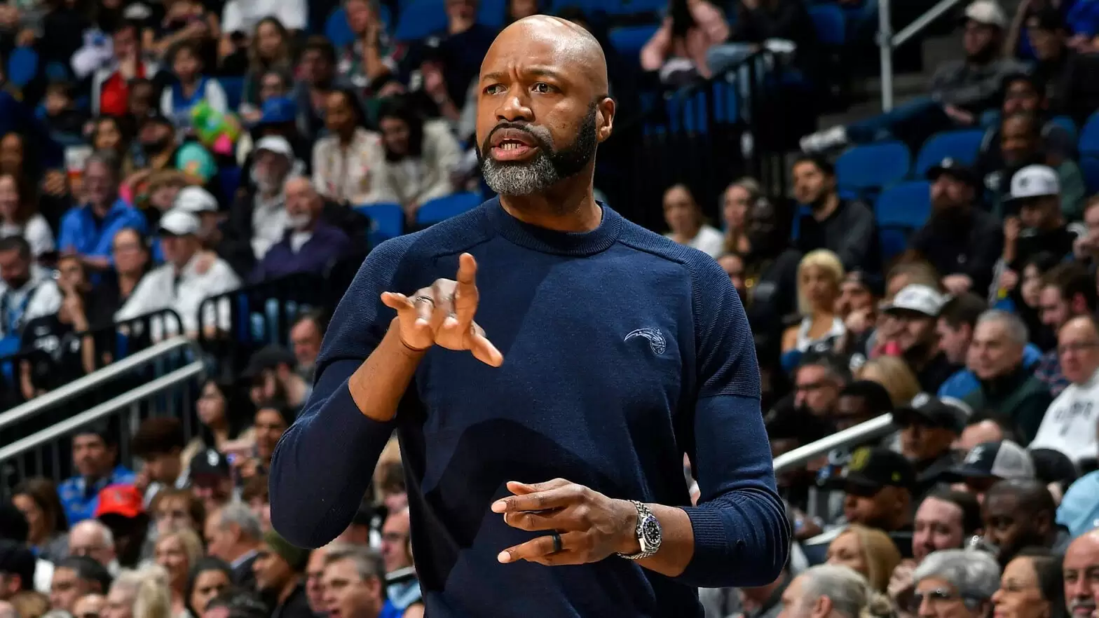 Jamahl Mosley deve ser responsabilizado pelo colapso do Magic