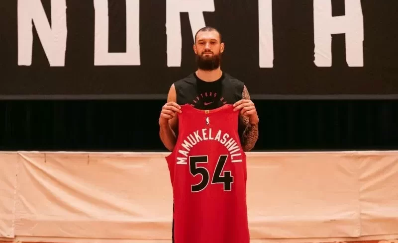 Sandro Mamukelashvili quer voltar ao Toronto Raptors