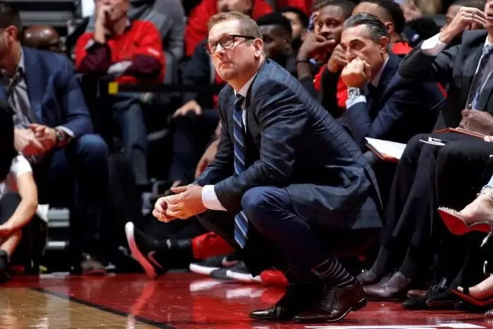 Sixers mantêm Nick Nurse como treinador principal