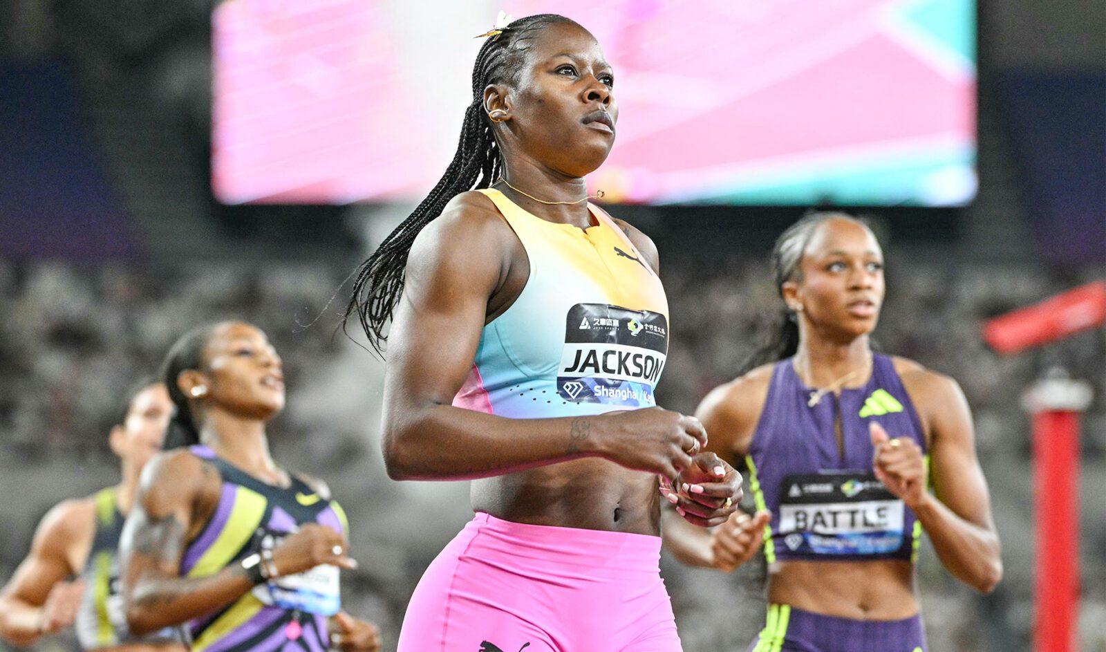 Shericka Jackson estabelece marcador com vitória nos 200m em Xangai