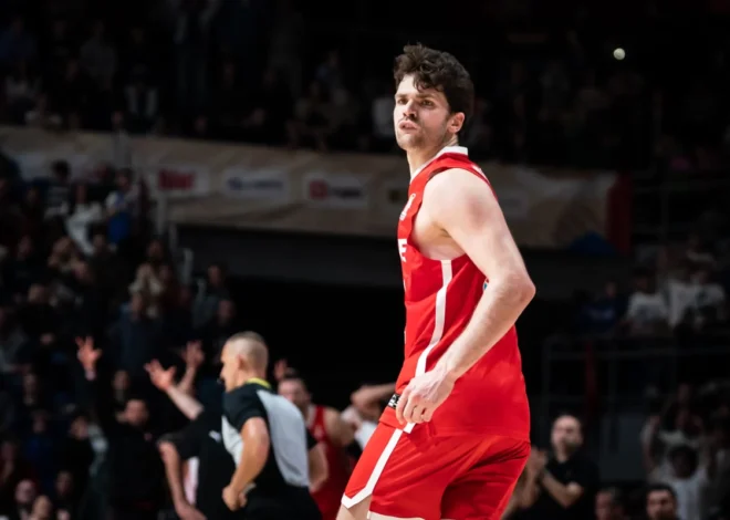 Tarik Biberovic recusa oferta de US$ 7 milhões da NCAA