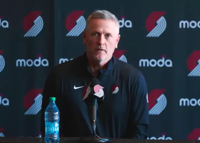 O proprietário dos Trail Blazers, Tom Dundon, responde às críticas ‘baratas’