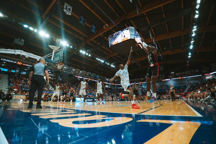 Por que o “favorito óbvio” muitas vezes não é a escolha mais inteligente nas apostas de basquete