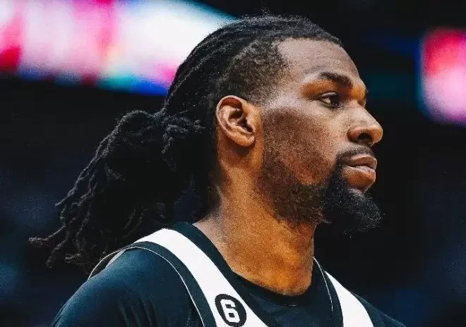 Naz Reid reflete sobre a temporada de montanha-russa dos Timberwolves