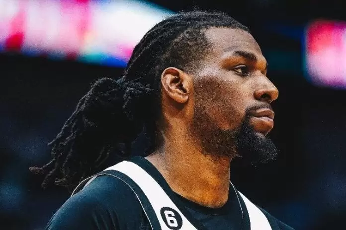 A frase ‘dor é fraqueza’ de Naz Reid captura a vantagem dos Lobos no balanço selvagem do Jogo 4