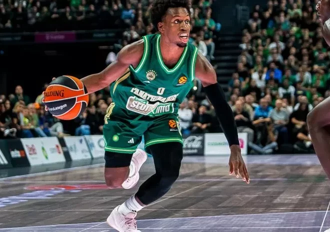 Valencia assina contrato de dois anos com TJ Shorts