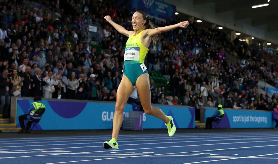 A paciência de Rose Davies vale a pena para conquistar o ouro de 10.000 m